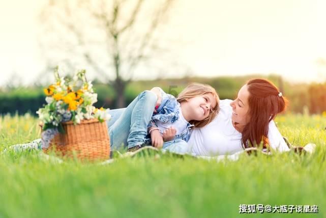 务虚话实 凝心谋新